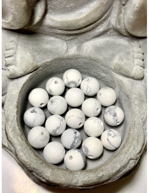 HOWLITE Perles mate 8mm origine Etats-unis (à l'unité)