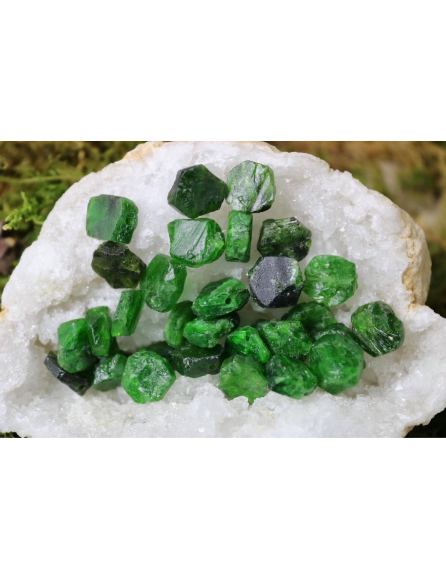 DIOPSIDE galet brute à l'unité 8/10mm